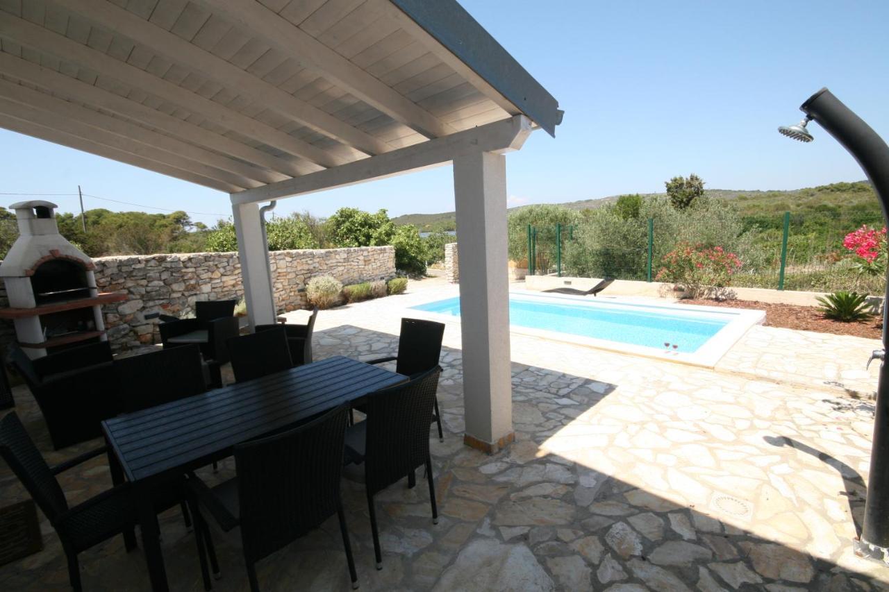 Вилла House Sakarun With Swimming Pool Вели-Рат Экстерьер фото